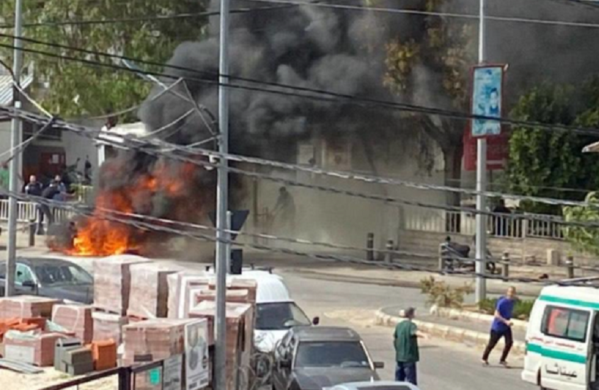 إصابات خطيرة جراء القصف الإسرائيلي لمستشفى صلاح غندور جنوب لبنان