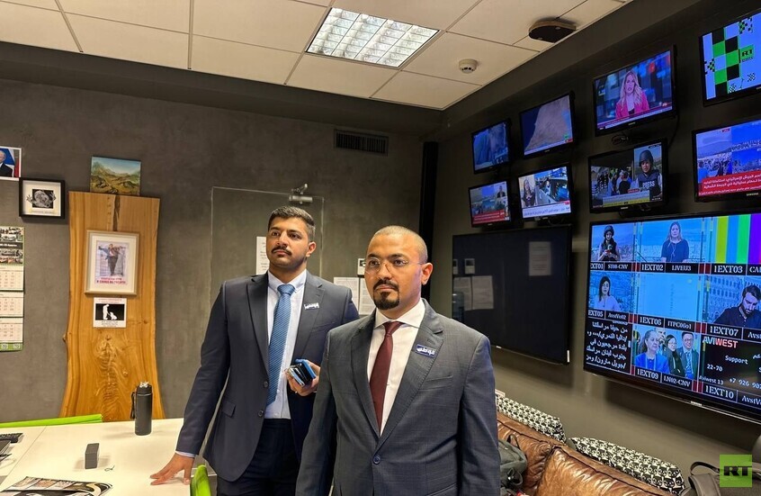 زيارة لصحفيي صحيفة "الوطن" البحرينية لقناة  RT Arabic في موسكو