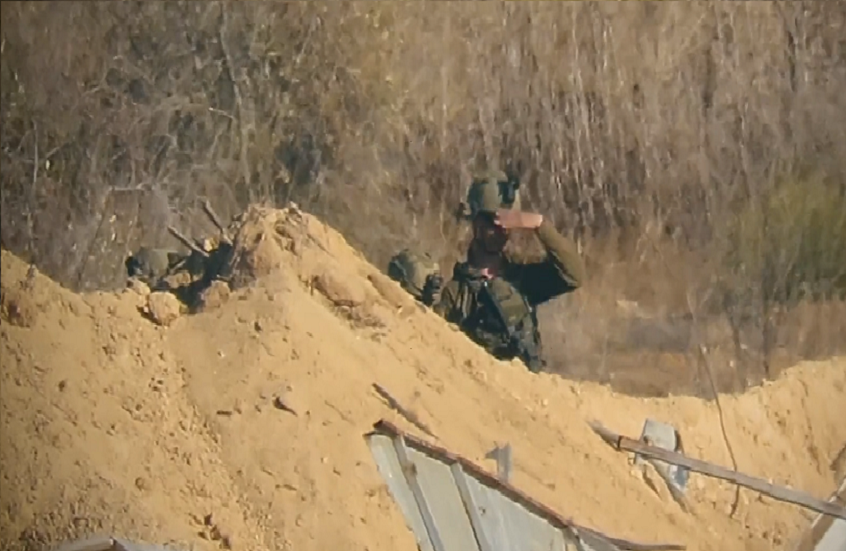 "كتائب القسام" تقنص ضابطا إسرائيليا وتبث مشاهد من عملية استهداف مدينة "سديروت"