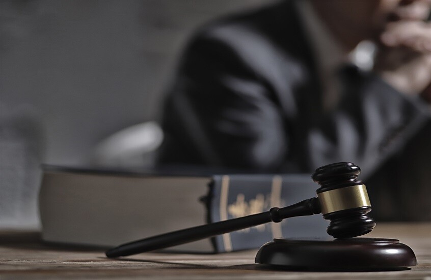 الكويت.. حبس وزير سابق لمدة 4 سنوات وغرامة مالية بتهم الفساد