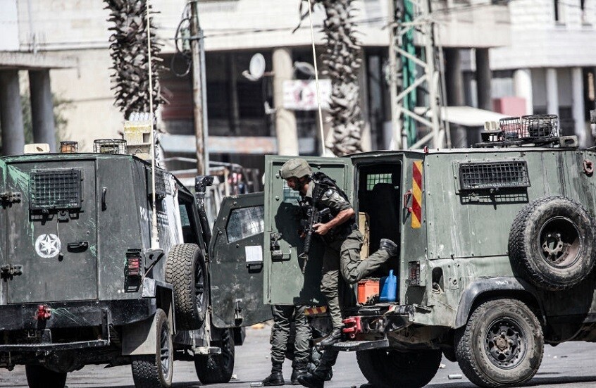 مقتل 4 فلسطينيين برصاص الجيش الإسرائيلي في مدينة نابلس (فيديوهات)