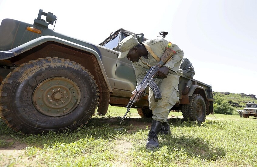 "لوموند": استخبارات كييف تدرّب إرهابيي مالي على استخدام المسيّرات