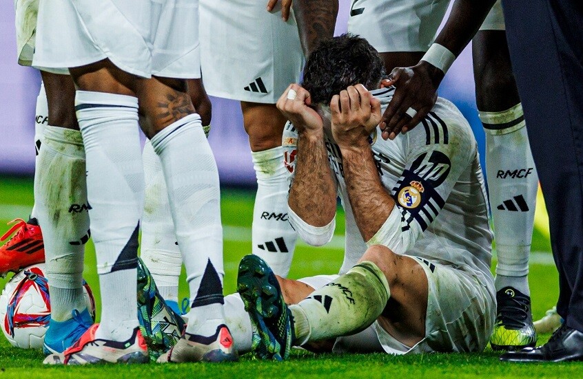 كارفاخال يرفع راية التحدي بزيارة مفاجئة (فيديو)