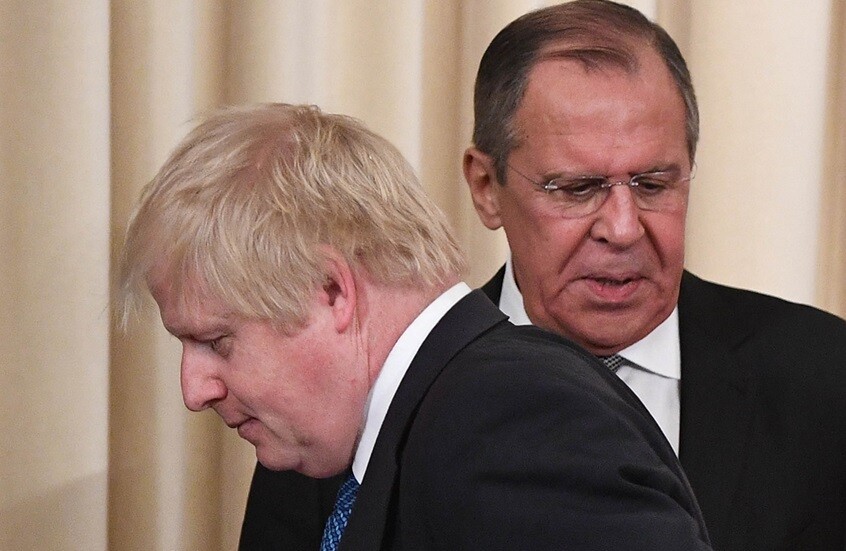 جونسون يصف لافروف في مذكراته بـ