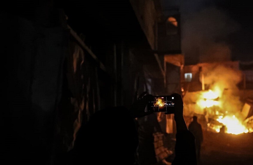 واشنطن تعرب عن "استيائها" من مشاهد احتراق الناس أحياء عقب قصف إسرائيلي استهدف النازحين وسط غزة