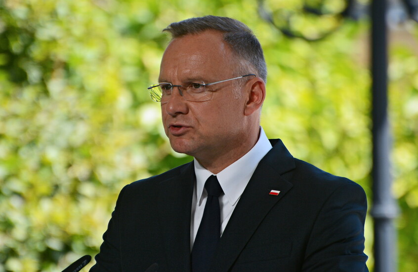 رئيس بولندا خائف من خريجي معهد موسكو للعلاقات الدولية