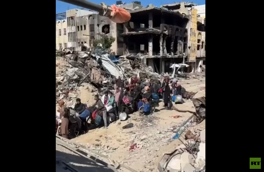 قتلى في قصف إسرائيلي استهدف نازحين أجبرتهم القوات الإسرائيلية على مغادرة مخيم جباليا