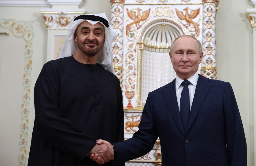 بوتين وبن زايد يفتتحان مركزا للتعاون الدولي مع الإمارات في مجال التعليم