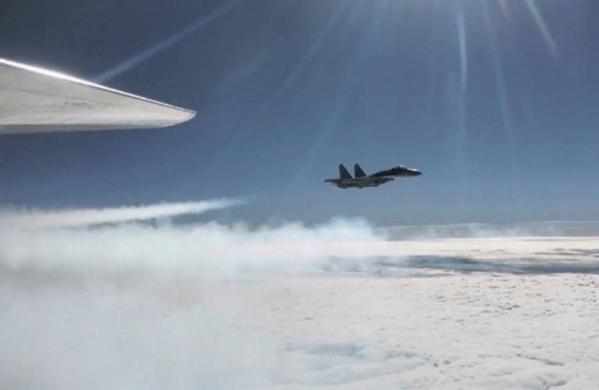 مقاتلات روسية ترافق طائرة الرئيس الصيني إلى "قمة بريكس" في قازان