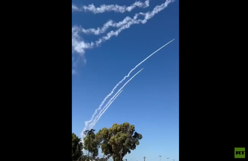 مراسلتنا: رشقة صاروخية ثقيلة من لبنان باتجاه الجليل الغربي ودوي انفجارات عنيفة شمال حيفا