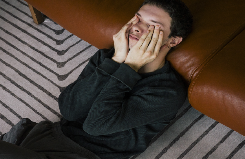 "كالمخدرات".. عواقب الإدمان على المواد الإباحية