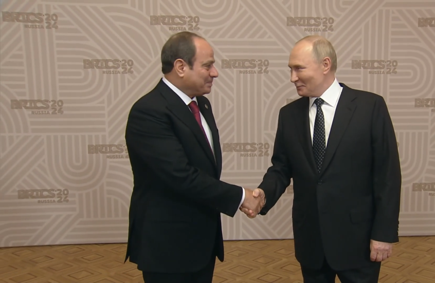 بوتين يستقبل زعماء الدول المشاركة في قمة بريكس قبيل مأدبة غداء غير رسمية في قاعة مدينة قازان