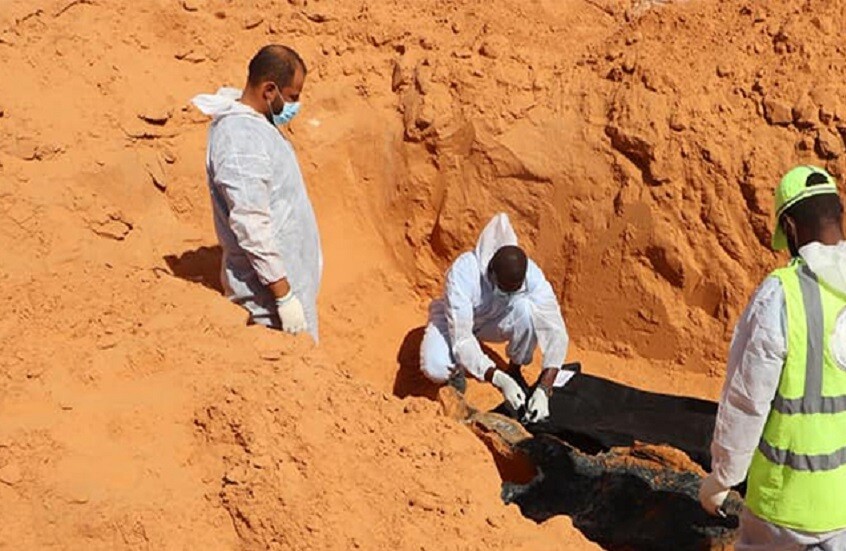 ليبيا.. ارتفاع عدد الجثث في مقبرة جماعية من حرب 2011 في تاجوراء إلى 15 جثة