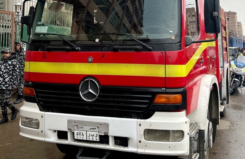 مصر.. حريق هائل في شقة المطرب أبو الليف بحدائق الأهرام (صورة)