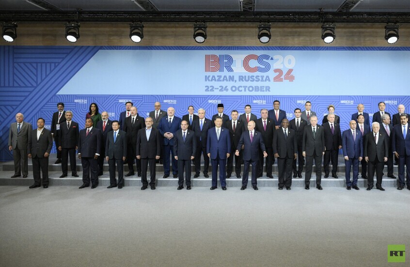 "بريكس" تجتمع مع أصدقائها وطارقي بابها في قازان