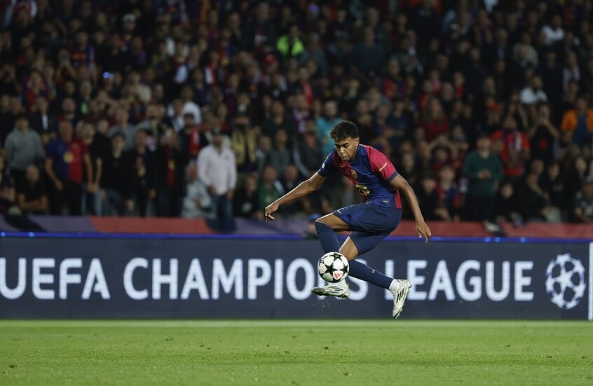 شاهد.. تمريرة بـ"بالمسطرة والقلم" من لامين جمال