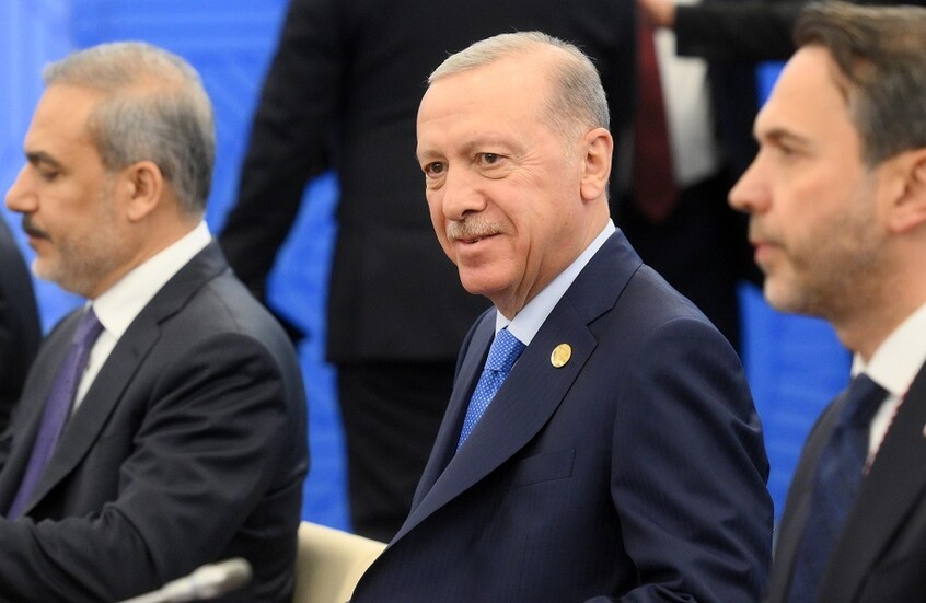 أردوغان: طالبنا قادة "بريكس" بدعم جهودنا للجم إسرائيل