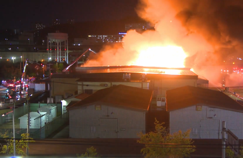 حريق كبير في منشأة تخزين تابعة للقوات الأمريكية في كوريا الجنوبية