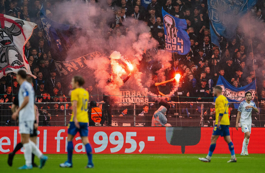 أحداث مؤسفة في ديربي الدنمارك