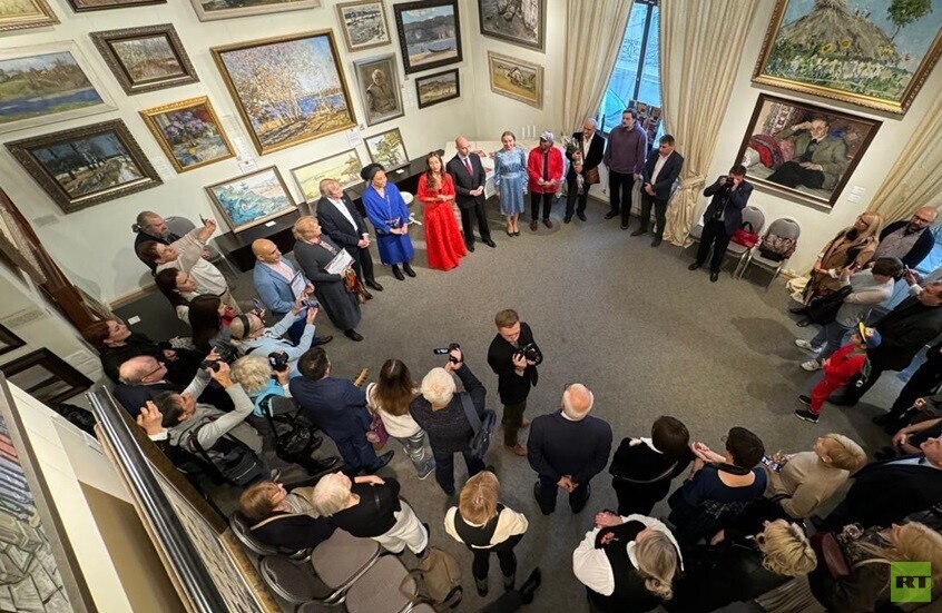 افتتاح مهرجان "سيمفونية الثقافات" في بطرسبورغ