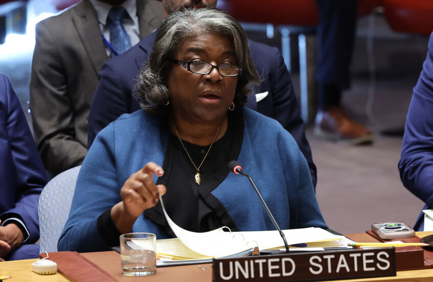 واشنطن  تحذر طهران  من 