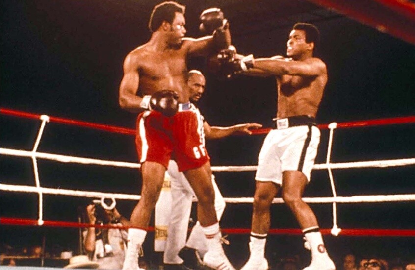 عودة محمد علي كلاي.. احتفال إفريقي بـ"نزال القرن"