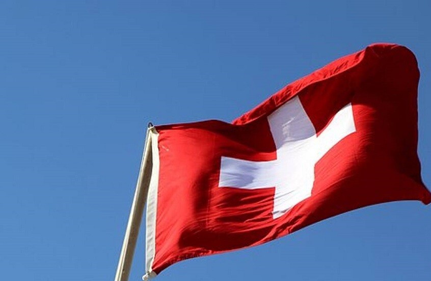 سويسرا تنفي إمكانية منح قروض لأوكرانيا على حساب الأصول الروسية المجمدة
