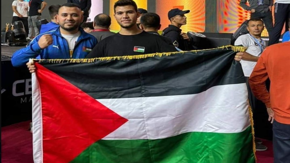 الفلسطيني عبد الرحمن موسى ينسحب من مواجهة منافس إسرائيلي في بطولة العالم للكيك بوكسينغ