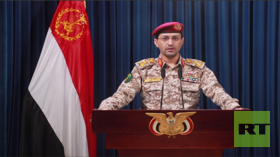 المتحدث العسكري باسم الحوثيين يعلن مهاجمة هدف حيوي في تل أبيب بعدد من المسيرات