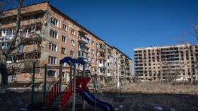 بوشيلين: حوالي 115 مدنيا في أوغليدار يتلقون المساعدة من الجيش الروسي