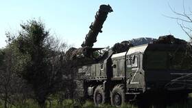 صواريخ "إسكندر" تقضي على تجمع لقوات كييف في مقاطعة سومي قبل إرسالهم إلى كورسك (فيديو)