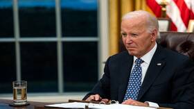 ‏بايدن يدعو إسرائيل إلى التفكير في بدائل عن استهداف المنشآت النفطية الإيرانية