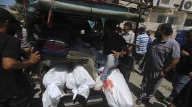 عشرات القتلى والجرحى في غارات إسرائيلية على مخيم جباليا ومدينة غزة (فيديو)