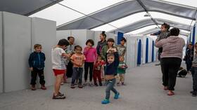 تحذير من موجة نزوح أوكرانية جديدة فرارا من ضرائب زيلينسكي