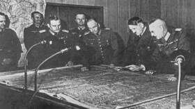 "ثعلب الصحراء الخائن" يتجرع السم ويخاطب زوجته ونجله قبل ربع ساعة من وفاته