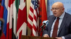 نيبينزيا يتهم الغرب بتبني ازدواجية المعايير تجاه موظفي الأمم المتحدة في اليمن وغزة ولبنان