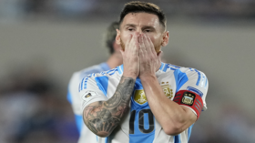 "يستحقها أكثر من أي لاعب آخر".. ميسي يكشف عن مرشحه للفوز بالكرة الذهبية لهذا العام