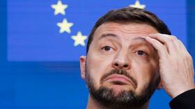 ليس الديكتاتور المجنون زيلينسكي.. صحفي إيرلندي يوضح من وضع "خطة النصر" الحقيقية لأوكرانيا