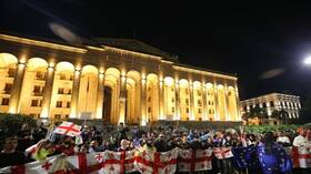 رئيس البرلمان الجورجي: الغرب حاول إقناعنا بفرض عقوبات ضد روسيا