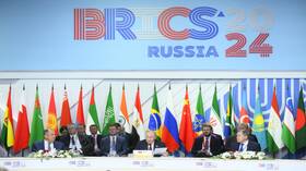 بوتين يحدد مكامن قوة اقتصادات "بريكس" ويدعو لإنشاء بورصة حبوب وإطلاق منصة استثمارية جديدة