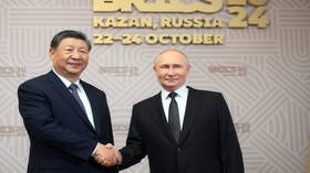 أبرز المواضيع التي ناقشها بوتين مع شي في اجتماعهما خلال قمة "بريكس"
