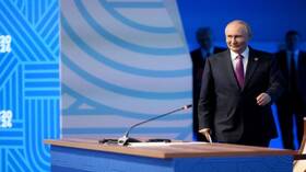 بوتين: الغرب يستمر في استخدام أدوات الاستعمار الجديد في إفريقيا