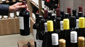 روسيا تخفض وارداتها من النبيذ من الاتحاد الأوروبي إلى أدنى مستوى في 20 عاما