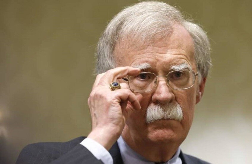 بولتون يتحدث عن خسارة إسرائيل فرصة مثالية ويحذرها من "محرقة نووية"