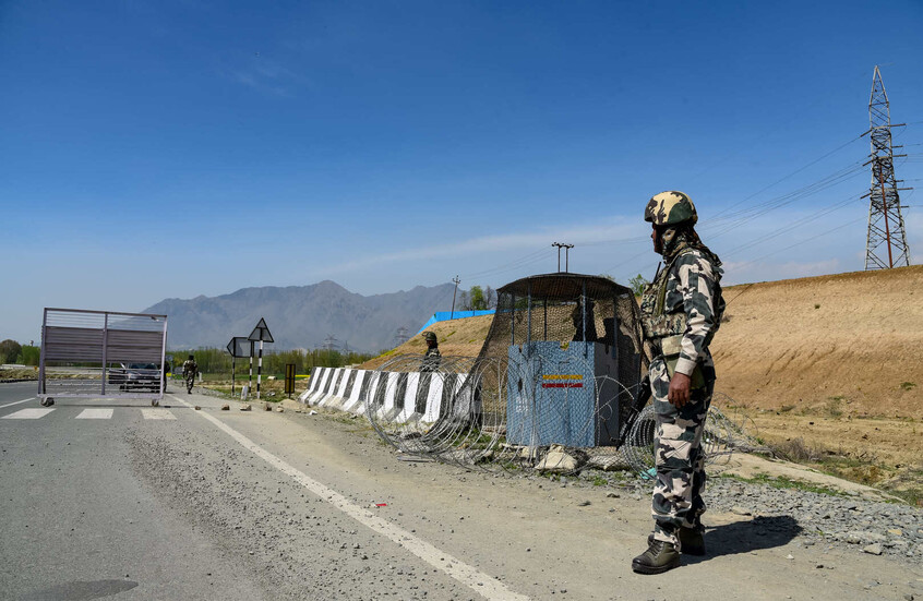 الهند.. تحييد اثنين من المسلحين بعد اشتباك مع قوات الأمن شمال البلاد (فيديو)