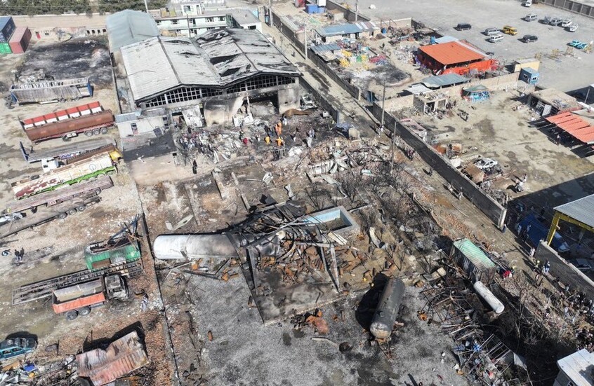 حريق في منشأة غاز بأفغانستان يودي بحياة شخصين وإصابة العشرات وخسائر تتجاوز المليون دولار (فيديوهات)