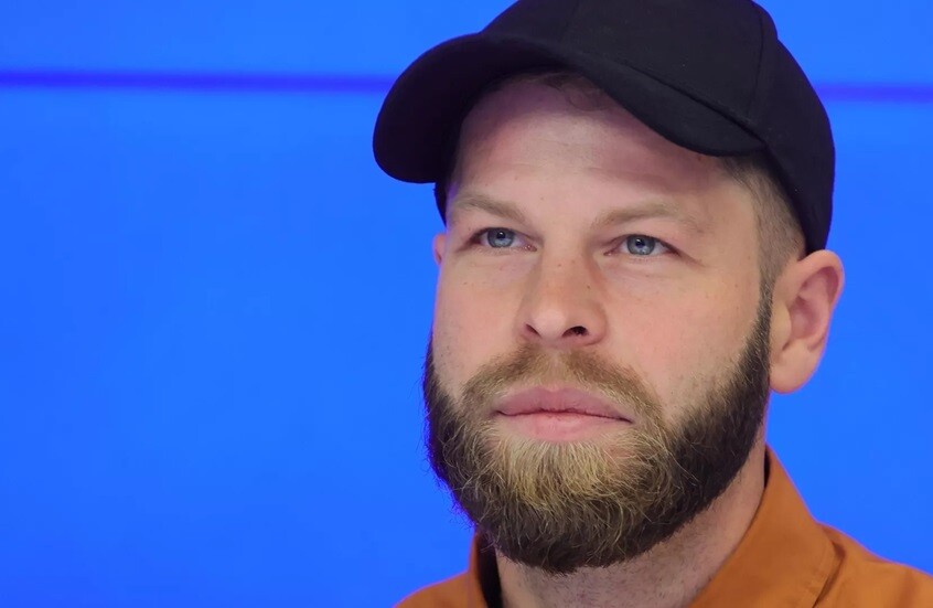 الأمريكي مارتنديل: اعتقد أن عملية منحي اللجوء السياسي في روسيا قد بدأت