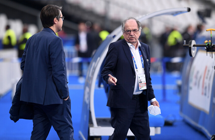 بعد اتهامه بالتحرش الجنسي.. القضاء الفرنسي يقول كلمته بحق رئيس اتحاد كرة القدم السابق