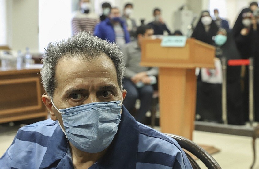 القضاء الإيراني: جمشيد شارمهد توفي قبل تنفيذ الحكم بإعدامه