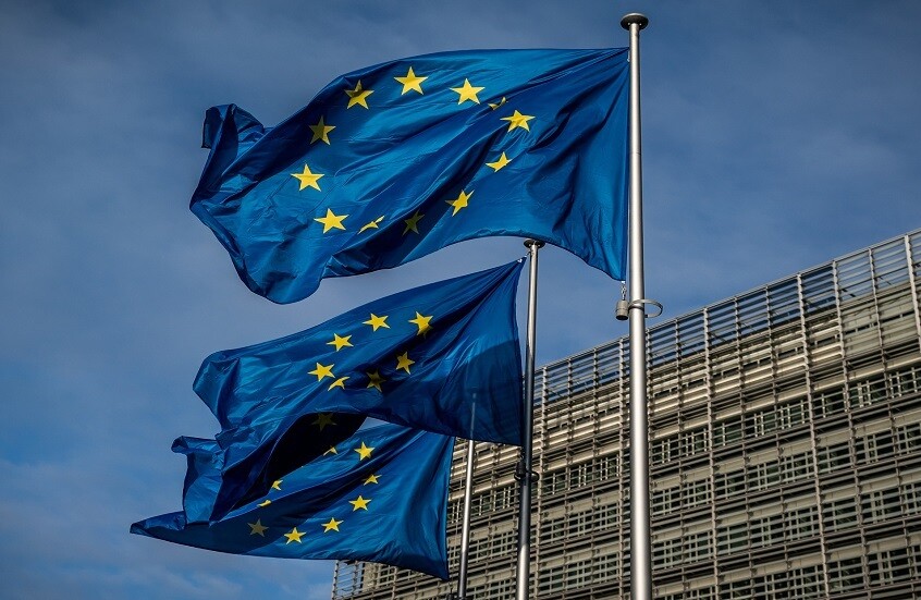 "بوليتيكو": خطط الاتحاد الأوروبي لخفض أسعار الطاقة معرضة للانتكاسة بسبب نقص الأموال